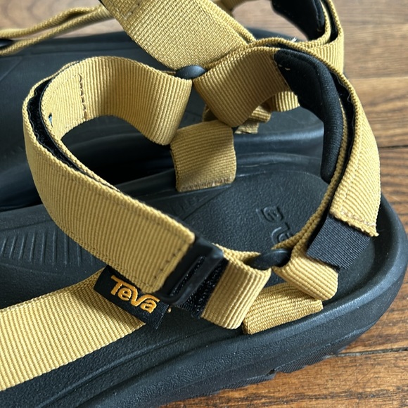 Teva Men’s Hurricane XLT 2 Sandals - Picture 6 of 7
